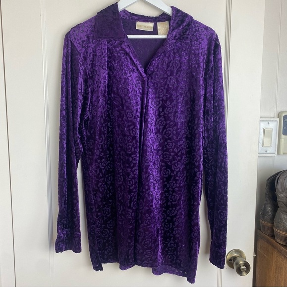 Vintage Whimsygoth Purple Velvet Rose Button Down Long Sleeve Shirt Medium - Picture 1 of 4